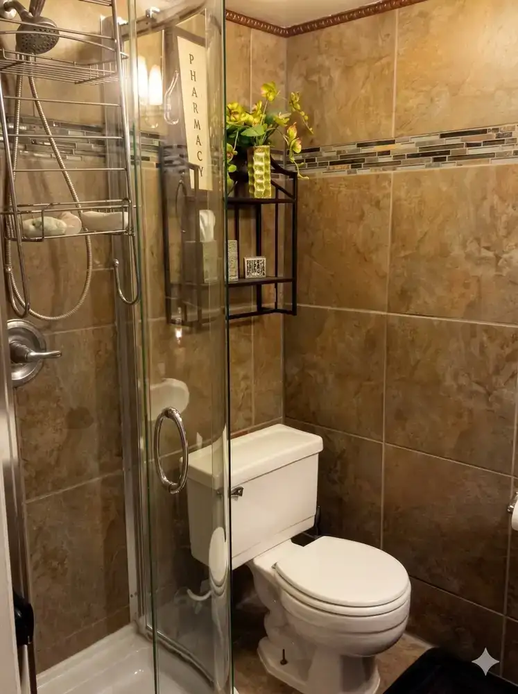 Closet bathroom 1