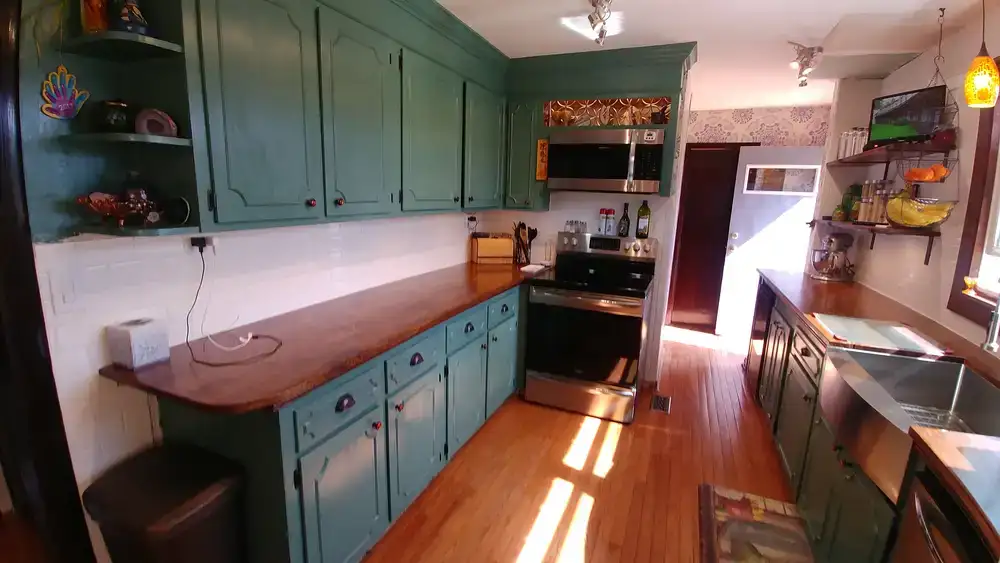 Kitchen after 2