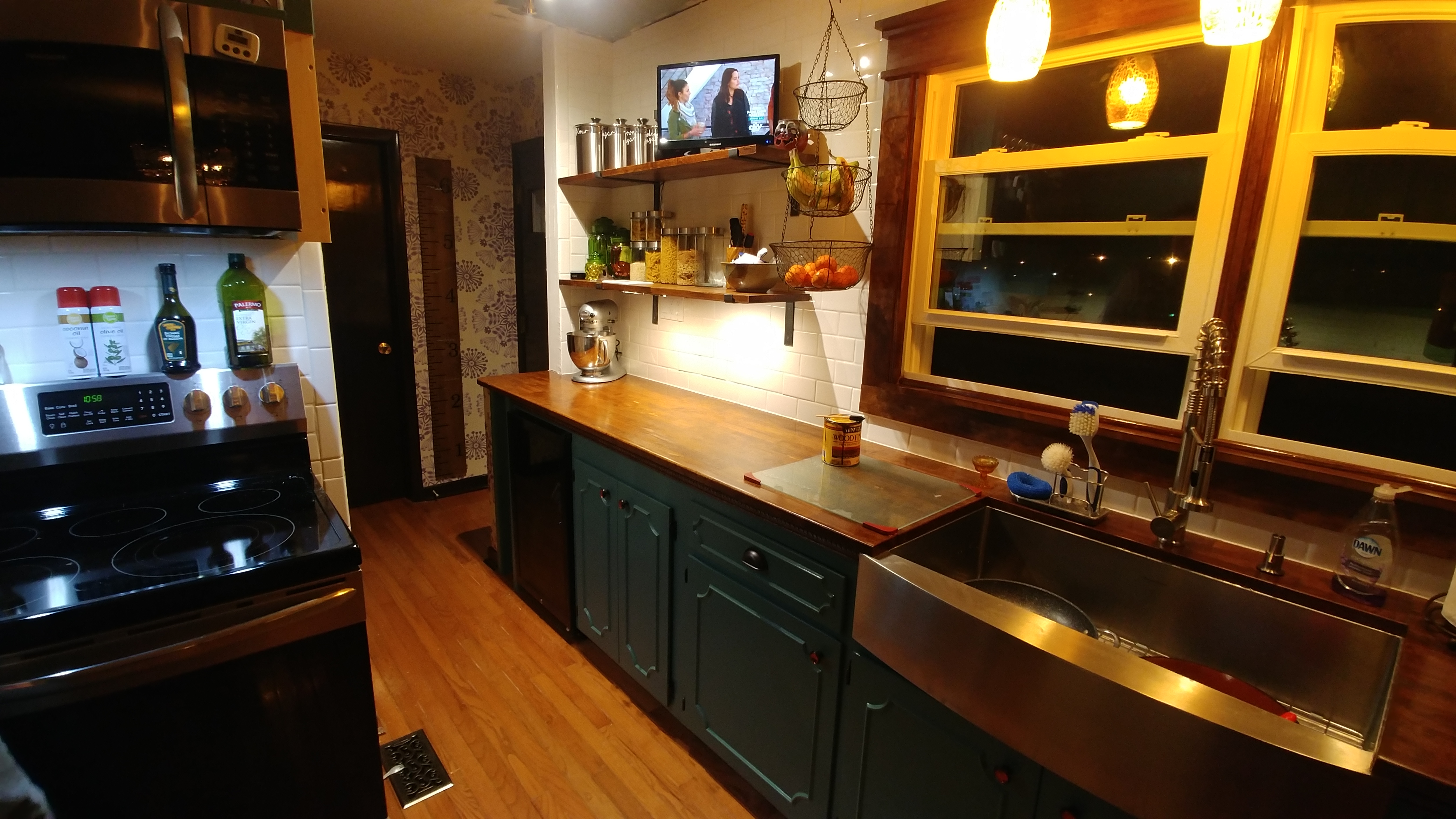Kitchen after 4